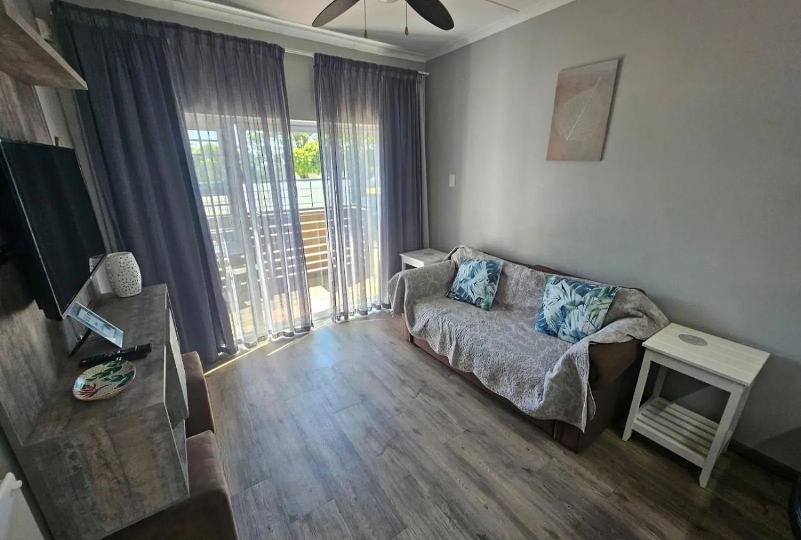 Secure Private Flatlet In Newton Park Apartment Port Elizabeth